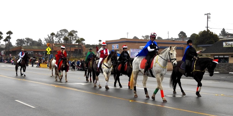 sea-horse-ranch-parade